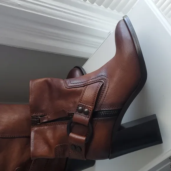 🔥❤️ Brand New‎ DIESEL size 9 Leather  Boots