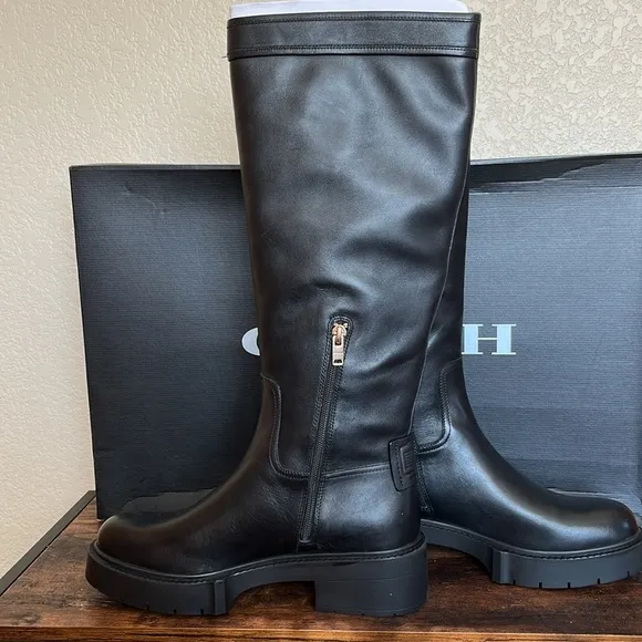 🆕 Coach Lilli Leather Lug Sole Riding Platform Boots Size 8.5