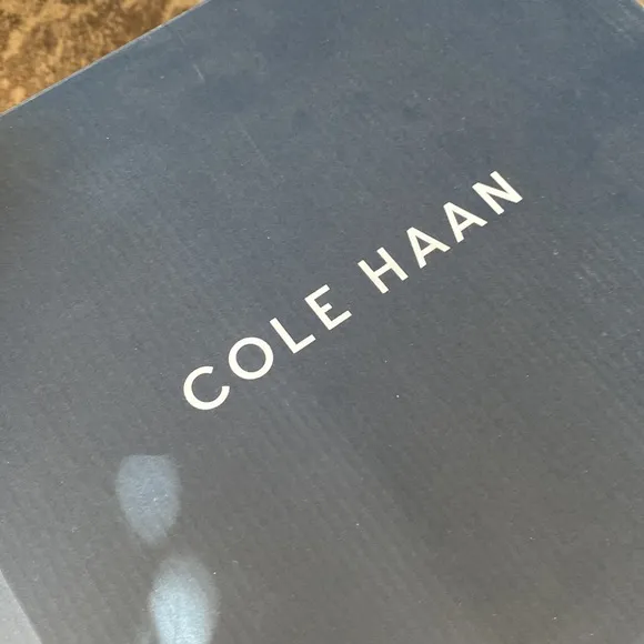 🆕 COLE HAAN Camea Suede Chelsea Boots