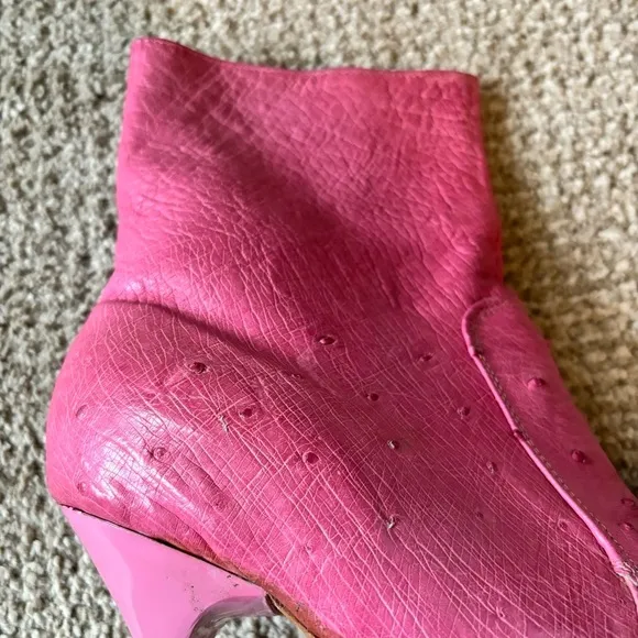 🎀 Custom Ostrich Pink Leather Boots - size 7​