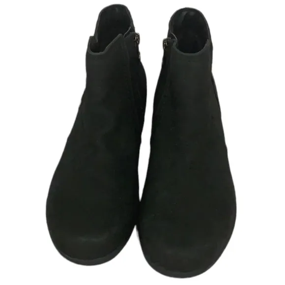 - NWOB Avalon Black Fairlee Leather Waterproof Fleece-lined Ankle Boot