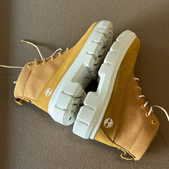🆕 Timberland Greyfield Logo Round Toe Platform Lace Up Boots - Women’s 10 - NWT