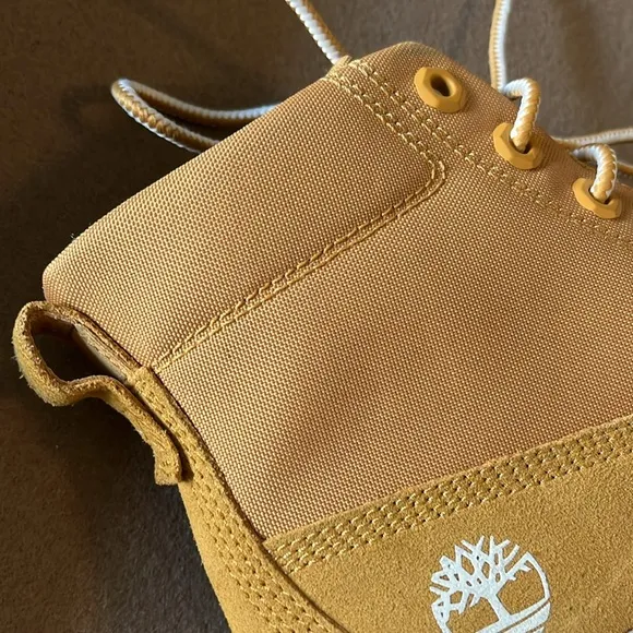 🆕 Timberland Greyfield Logo Round Toe Platform Lace Up Boots - Women’s 10 - NWT
