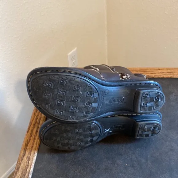 💜💜 Tsonga Leather Boots EUC Size 40