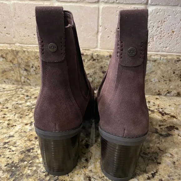 ❤️ UGG AUSTRALIA HAZEL ANKLE PINEWOOD SUEDE BOOTS SIZE 9