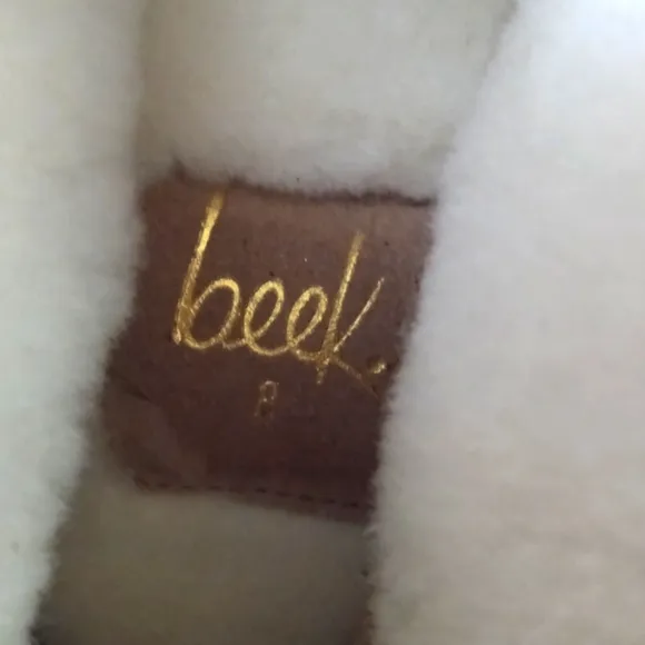 🆕⭐ Women's Beek at Anthropologie suede penguin shearling boots