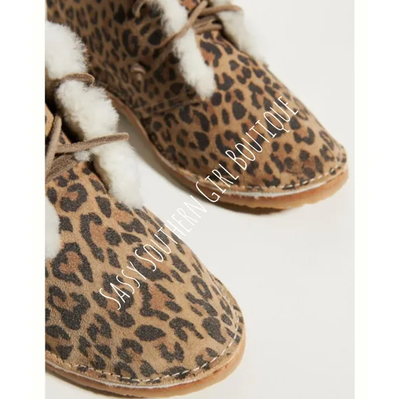 🆕⭐ Women's Beek at Anthropologie suede penguin shearling boots