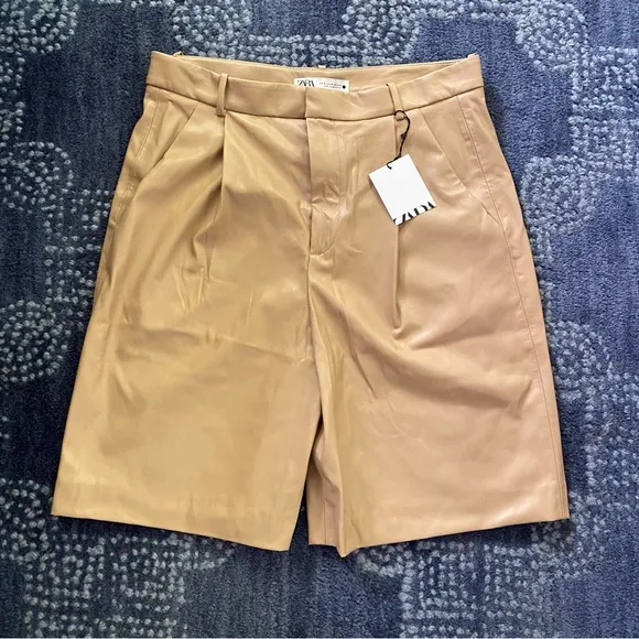 🍂 ZARA TAN FAUX LEATHER HIGH WAIST BERMUDA SHORTS!
