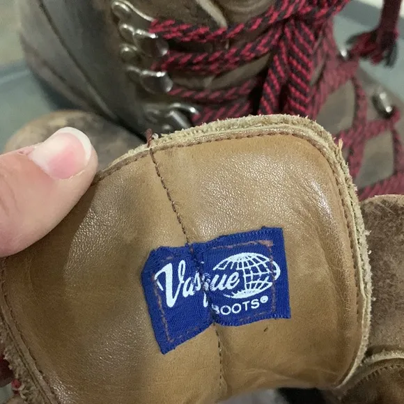 🔥1/2 OFF SUMMER SALE🔥 VINTAGE VASQUE Hiking Mountain Boots