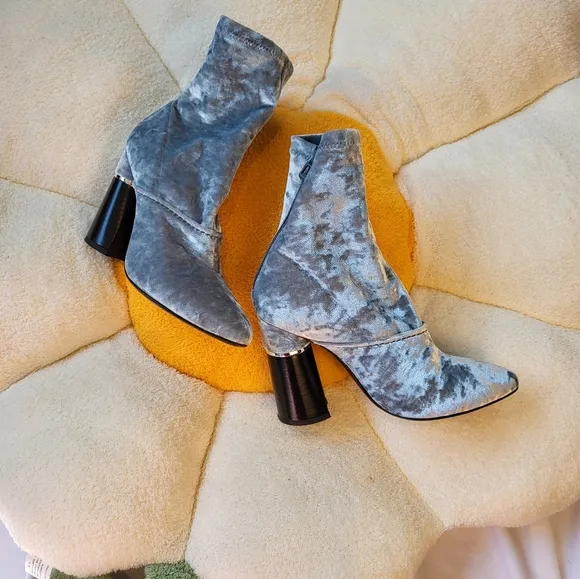 3.1 Phillip Lim Crushed Velvet Kyoto Ankle Boots 36