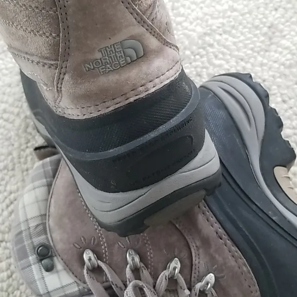 4.5 🍇 North Face Boots
