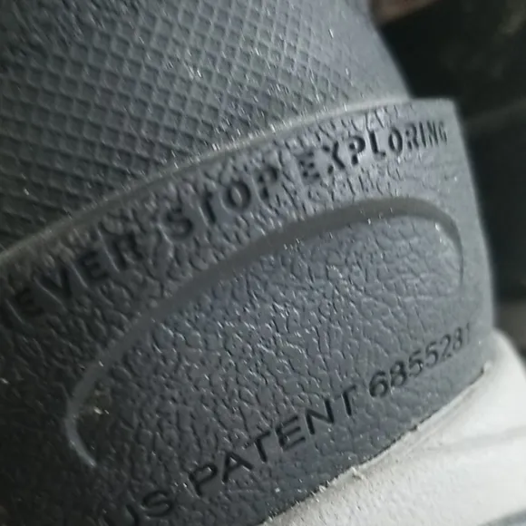4.5 🍇 North Face Boots