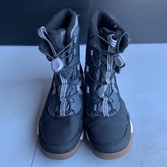 648 MERRELL SNOW CRUSH GREY SYNTHETIC LINED‎ WARM WINTER BOOTS Kids Size 5M