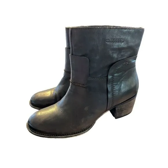 8.5 OTBT Brown Leather Urban Boots Booties Pull On Block Heel