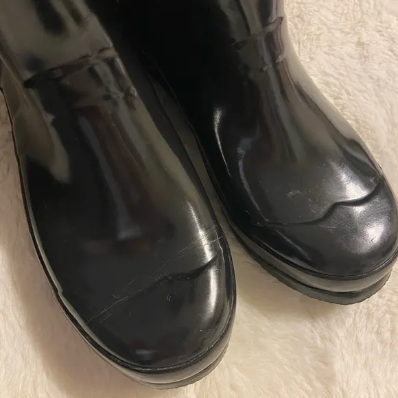 $90 Hunter unisex Original kids classic gloss rain boots size 3