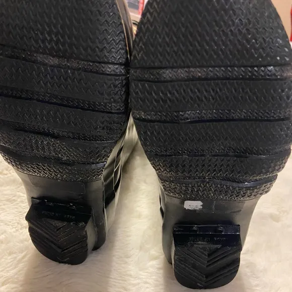 $90 Hunter unisex Original kids classic gloss rain boots size 3