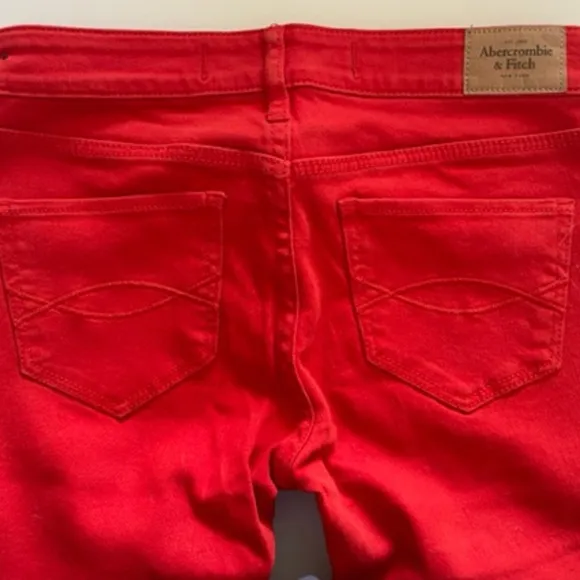 Abercrombie &amp; Fitch | NWOT Women's Neon Red/Orange Low-Rise Skinny Jeans ❤️