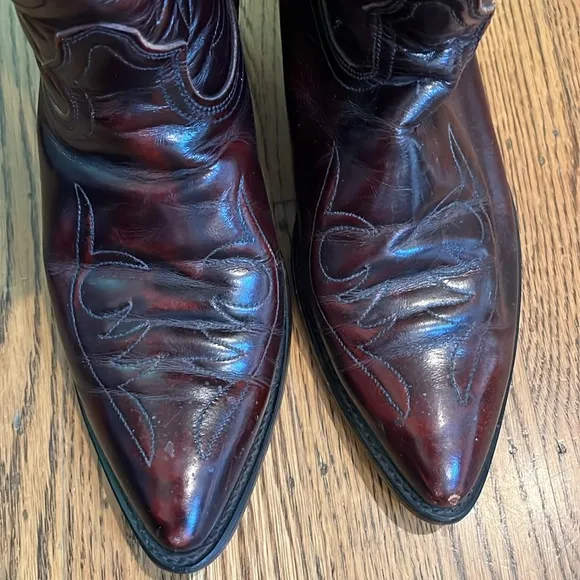 Acme Boots