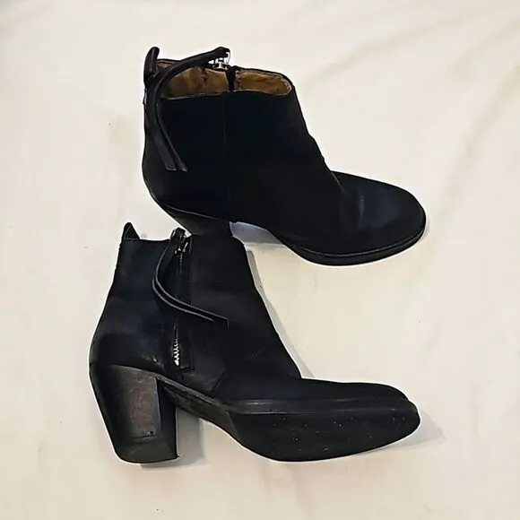 acne pistol boots in black 37