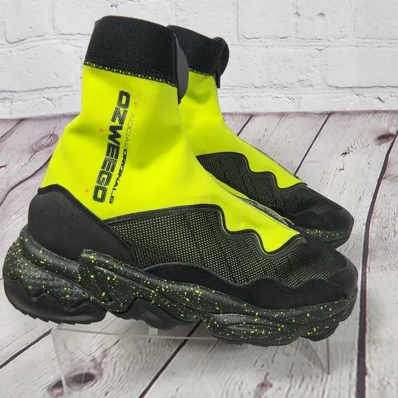 Adidas Men's Size 7 Black Green Originals Ozweego Hiking Boots Sneakers