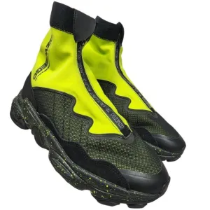 Adidas Men's Size 7 Black Green Originals Ozweego Hiking Boots Sneakers