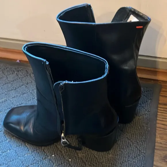 Aeyde Black Heeled Boots with Chunky Block Heel Size 6.5