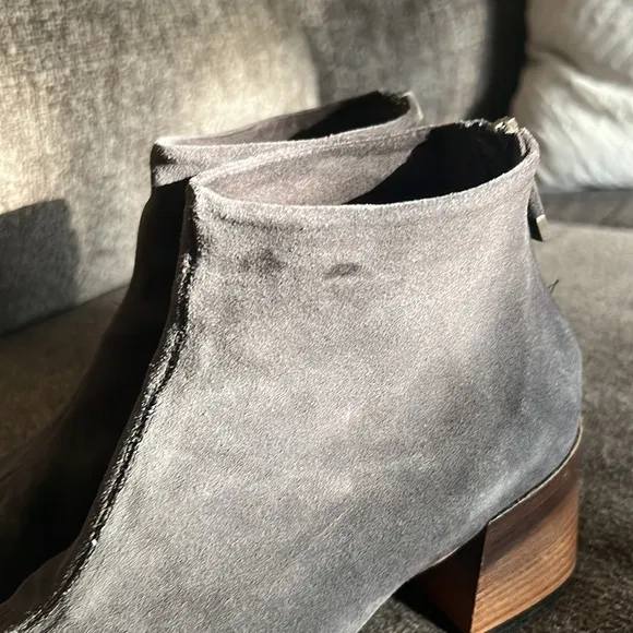 ALBERTO FERMANI SOLARA PEEP TOE SOFTY LAVAGNA ANKLE SUEDE BOOTS SIZE 36.5 US 6.5