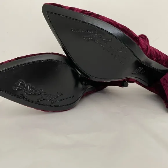 Alice   Olivia Crushed‎ Velvet Pointed Toe Boots Leather Sole Burgundy Size 37
