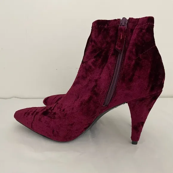 Alice   Olivia Crushed‎ Velvet Pointed Toe Boots Leather Sole Burgundy Size 37