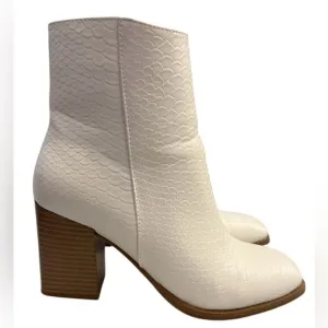 Altar'd State White Faux Leather Snakeskin Ankle Boots