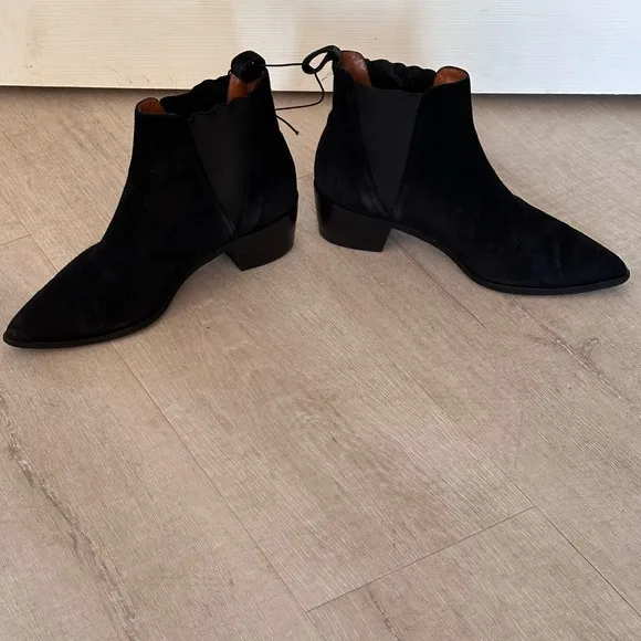 &amp; Other Stories Suede Boots