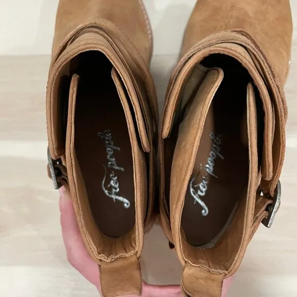 &quot;Back Loop&quot; Pointed Boot by Free People Women's Size 41 EU/ 10 US Tan/Brown