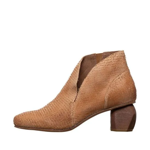 Antelope Adora Brown Bootie size 40 or 9.5