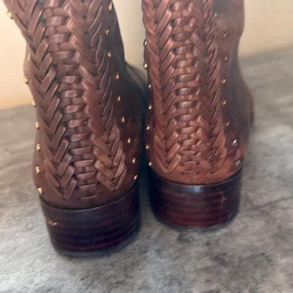 Antonio Melani boots size 7.5