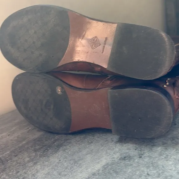 Antonio Melani boots size 7.5