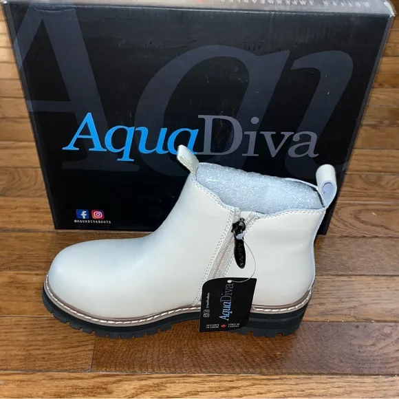 Aqua Diva Leather Waterproof Chelsea Boots White Womens EU Size 36