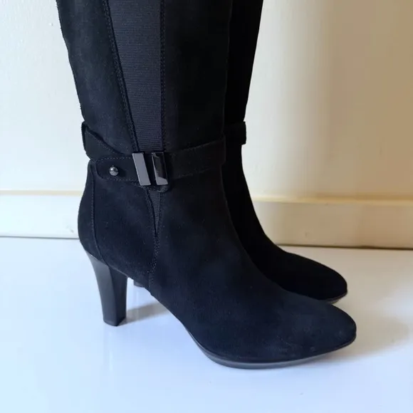 Aquatalia by Marvin K Women' Black Suede Heel Knee High Boots SZ 8