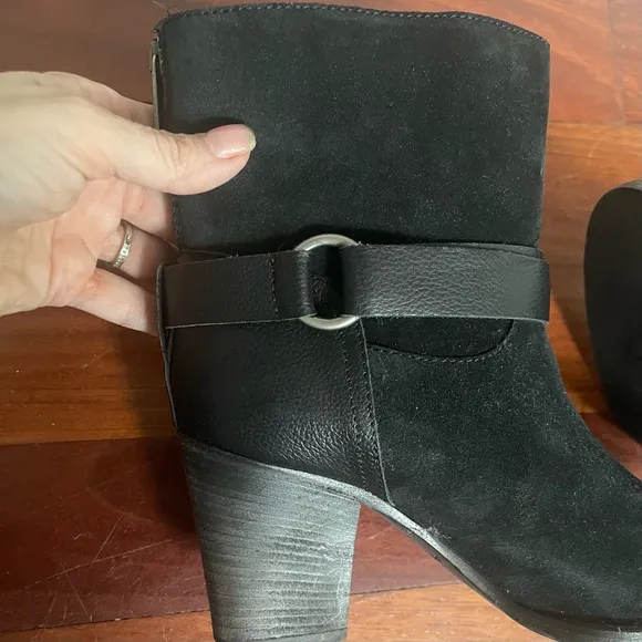 Aquatalia Fanya Waterproof Boots Size 8.5 Black Leather Suede Moto Harness