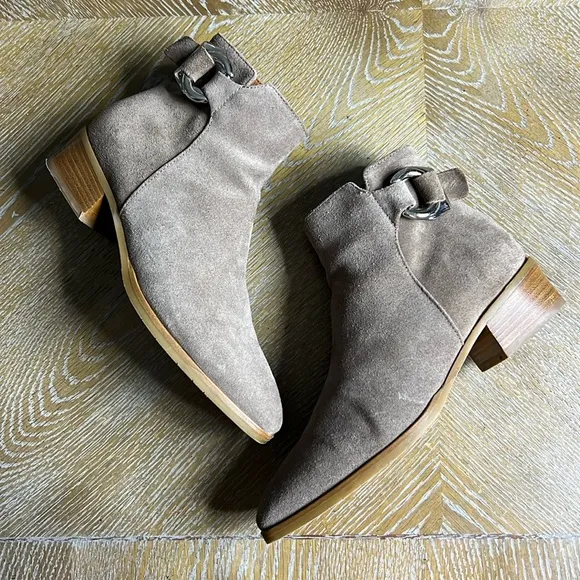 AQUATALIA FARIA Taupe Suede Weatherproof Ankle Boots 6.5