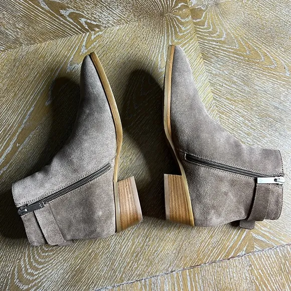 AQUATALIA FARIA Taupe Suede Weatherproof Ankle Boots 6.5
