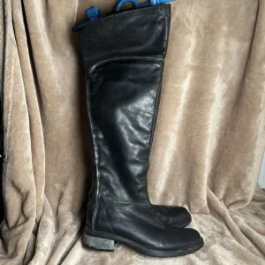 Aquatalia OTK Black Leather Zip Up Zipper Detailing Riding Boots Women’s Size 9