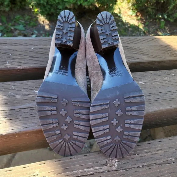 Aquatalia Suede Ankle Boots Booties Made In Italy 🇮🇹 Size 7.5