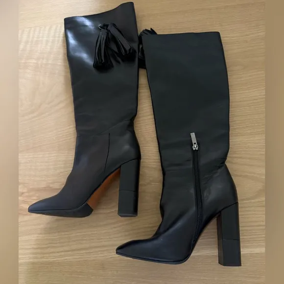 Aquatalia|Black leather tall heeled boots,chunky heel••Designer Luxury,Excellent