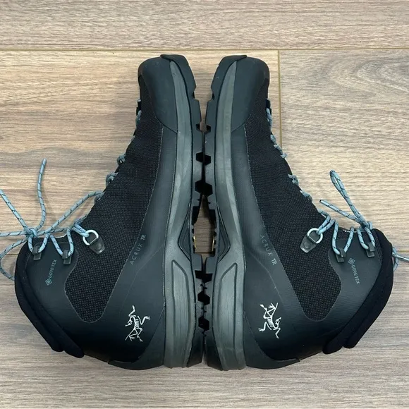 Arc'teryx Women's Acrux TR Gore-Tex Hiking Boots in Black - Size 9