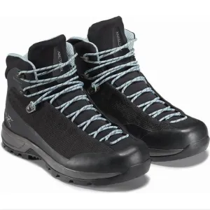 Arc'teryx Women's Acrux TR Gore-Tex Hiking Boots in Black - Size 9