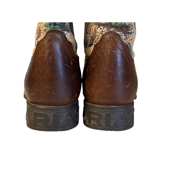 ARIAT BOYS' ROUND UP WESTERN BOOTS - BROAD SQUARE TOE SIZE 4​