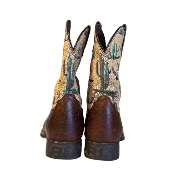 ARIAT BOYS' ROUND UP WESTERN BOOTS - BROAD SQUARE TOE SIZE 4​