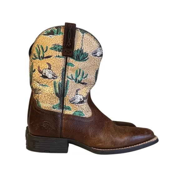 ARIAT BOYS' ROUND UP WESTERN BOOTS - BROAD SQUARE TOE SIZE 4​