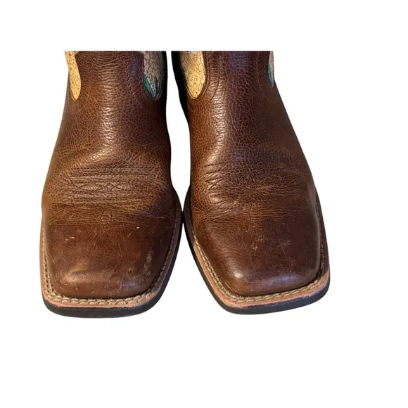 ARIAT BOYS' ROUND UP WESTERN BOOTS - BROAD SQUARE TOE SIZE 4​