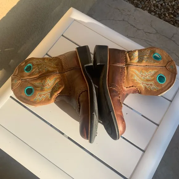 Ariat brown leather and suede western boots size 8B
